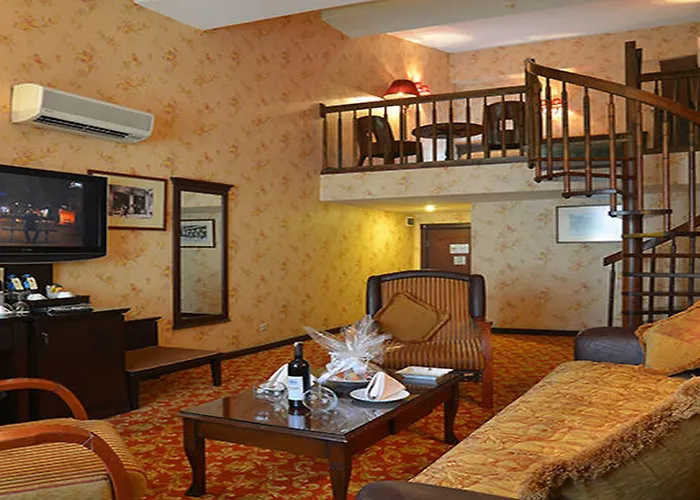 Pera Rose & - Special Category 酒店 4*