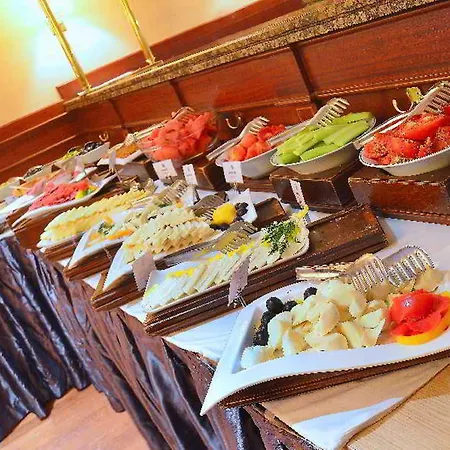 Pera Rose & Hotel 4*