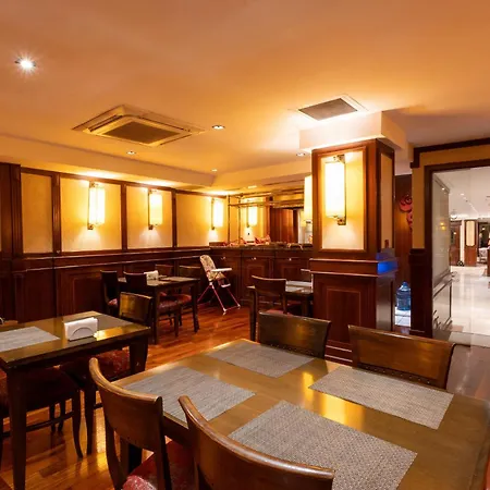 Pera Rose & - Special Category イスタンブール