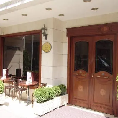 Pera Rose & 4* Istanbul