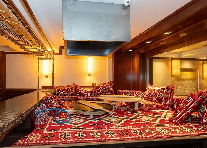 Pera Rose & - Special Category فندق